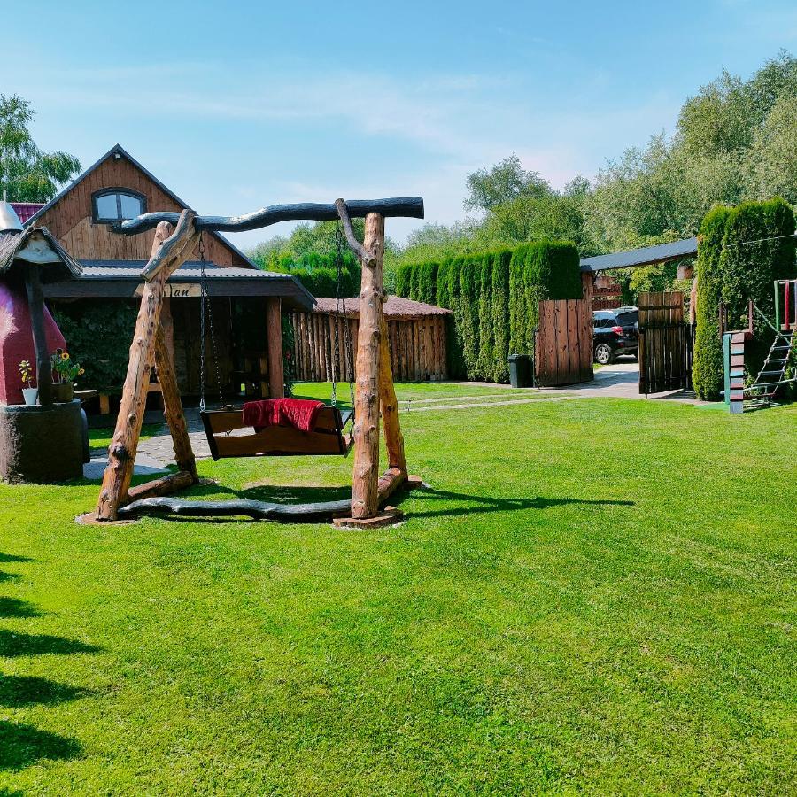 Villa Pod Milanem Przemyśl Exterior foto